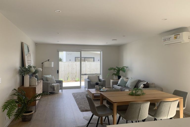 Photo of property in 9 Kawe Marie Lane, Takanini, 2112