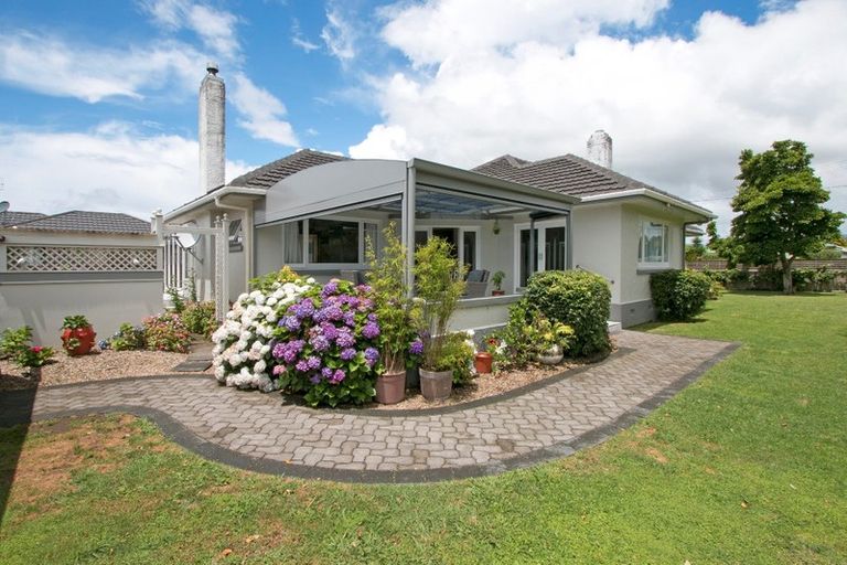 Photo of property in 27 Park Road, Katikati, 3129