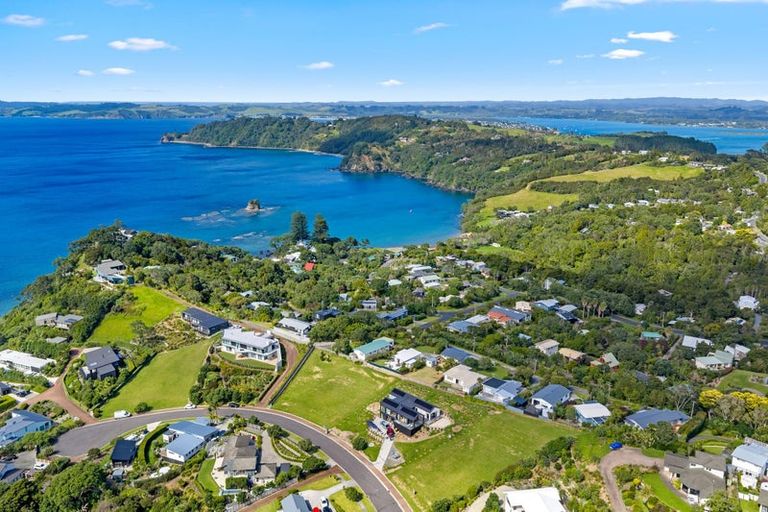 Photo of property in 54 Lax Crescent, Leigh, 0985