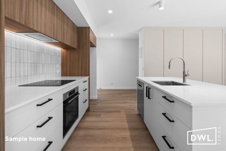 Photo of property in 5 Tutira Place, Poraiti, 4112