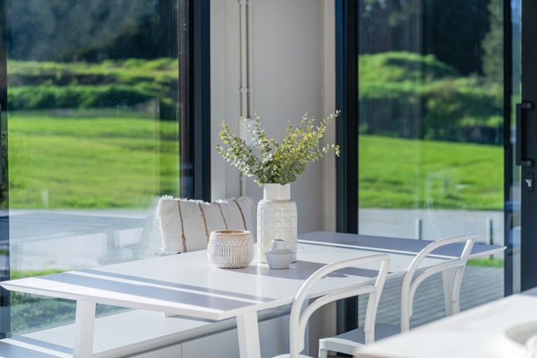 Photo of property in 11 Pinnacles Lane, Pauanui, 3579