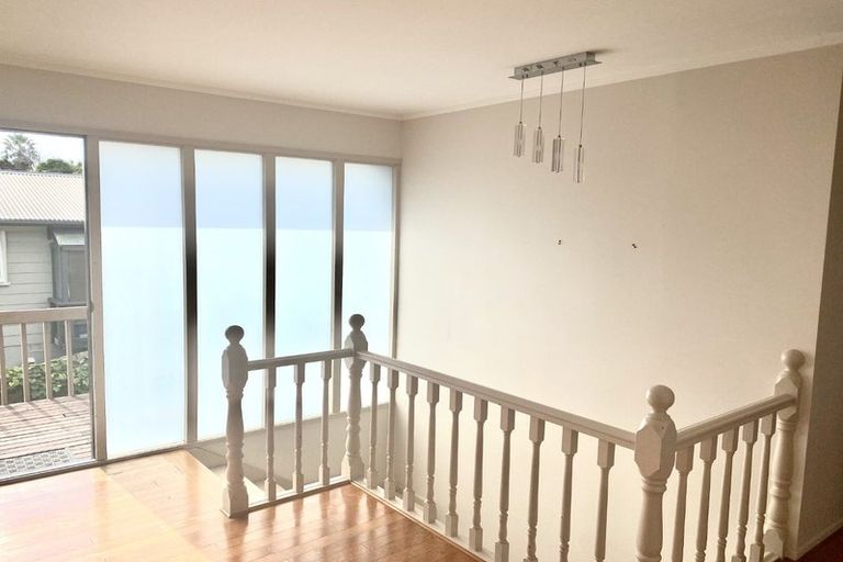 Photo of property in 49 Alexander Avenue, Torbay, Auckland, 0630