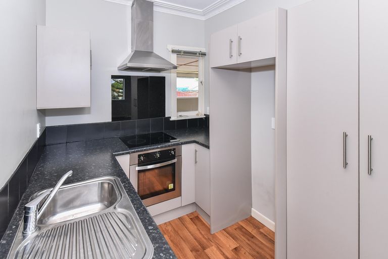 Photo of property in 1/11 George Street, Mangere East, Auckland, 2024