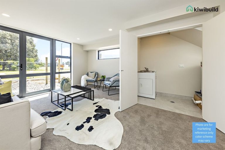 Photo of property in 87 Walsh Road, Papakura, 2110