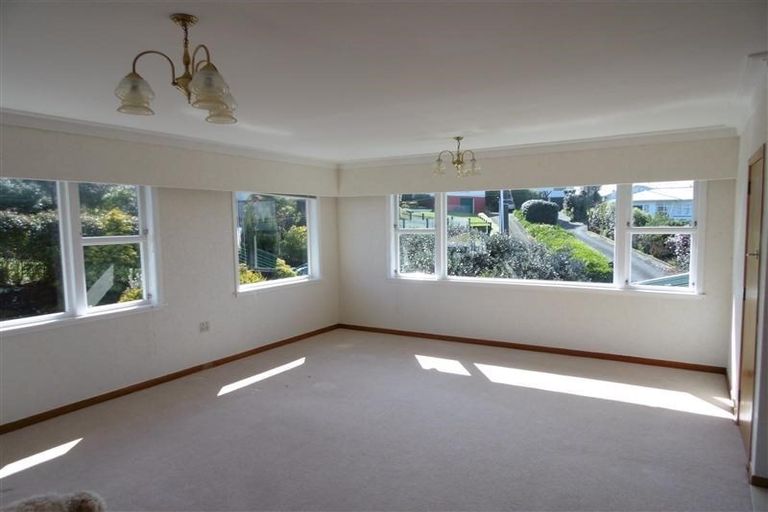 Photo of property in 5 Price Street, Westown, New Plymouth, 4310