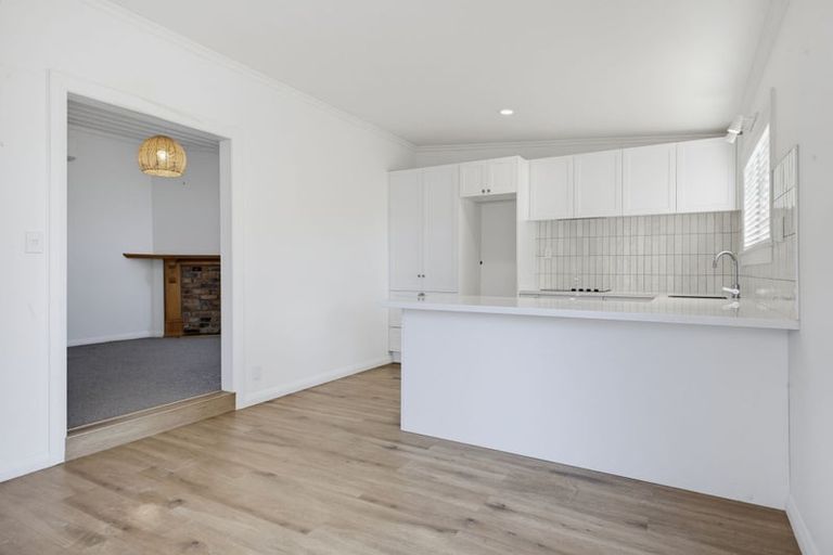 Photo of property in 131 Lemon Street, New Plymouth, 4312
