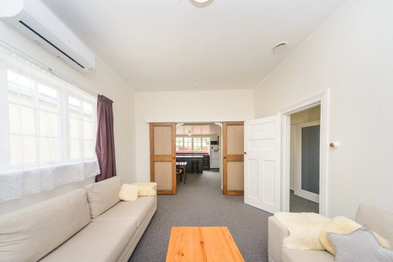 Photo of property in 375 College Street, Hokowhitu, Palmerston North, 4410