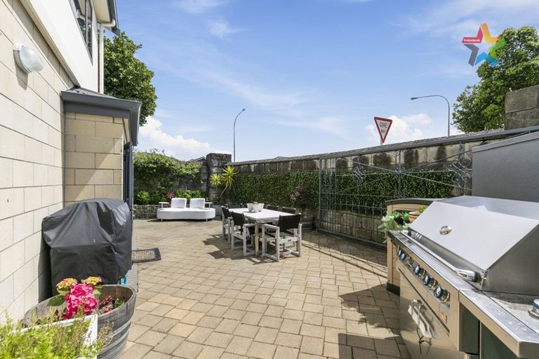 Photo of property in 720 High Street, Boulcott, Lower Hutt, 5010