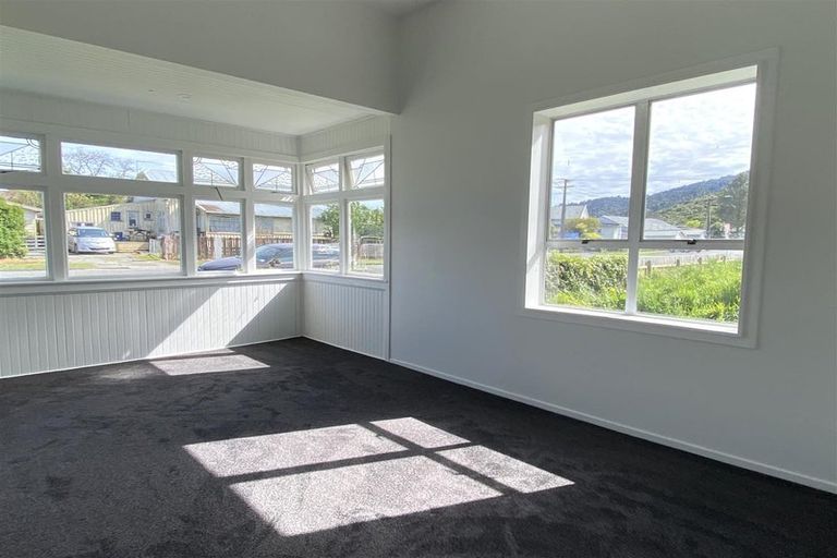 Photo of property in 9 Newcastle Street, Cobden, Greymouth, 7802