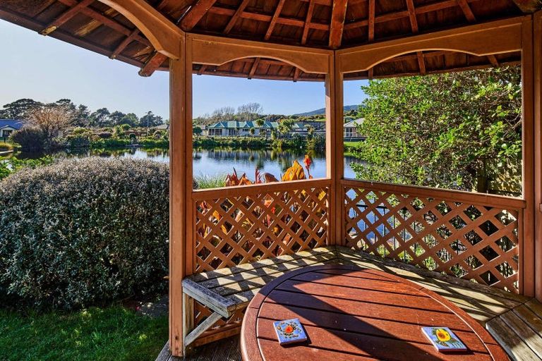 Photo of property in 7 Lorna Irene Drive, Raumati South, Paraparaumu, 5032