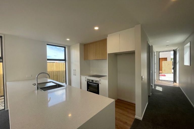 Photo of property in 2/113 Burke Street, Sydenham, Christchurch, 8023