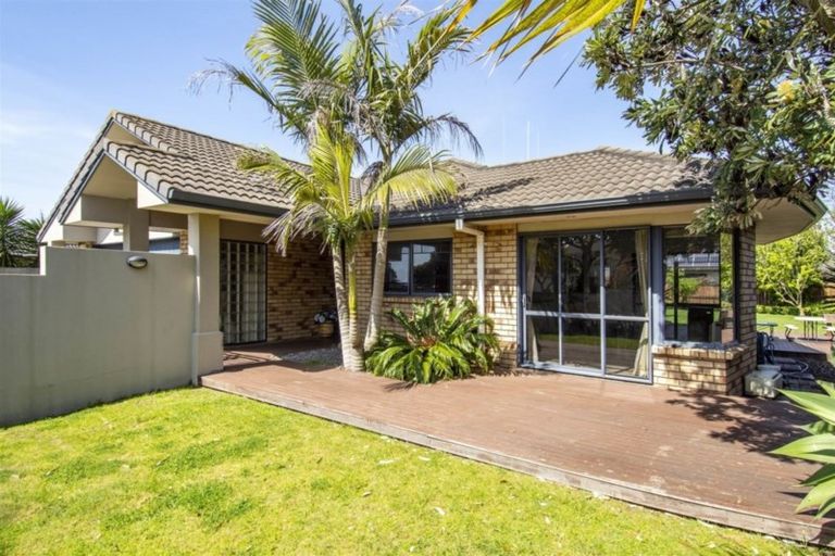 Photo of property in 164 Gravatt Road, Papamoa Beach, Papamoa, 3118