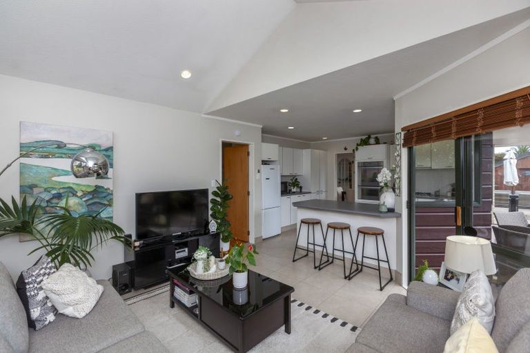 Photo of property in 83 Cedar Drive, Paraparaumu Beach, Paraparaumu, 5032