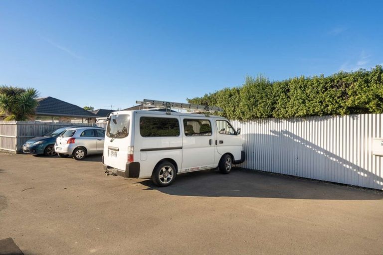 Photo of property in 12 Redbridge Lane, Sydenham, Christchurch, 8023