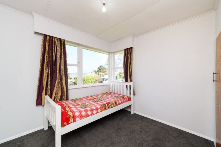 Photo of property in 27 Aspiring Avenue, Milson, Palmerston North, 4414