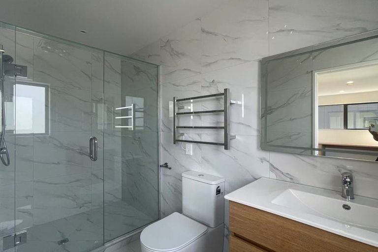 Photo of property in 1/255 Pakuranga Road, Pakuranga, Auckland, 2010