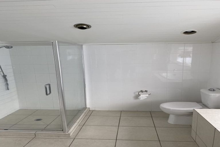 Photo of property in 52 St Vincent Avenue, Remuera, Auckland, 1050