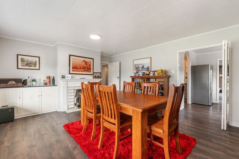 Photo of property in 18 Chippendale Crescent, Highbury, Palmerston North, 4412