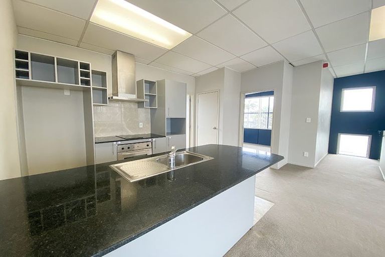 Photo of property in 7b/9 Laidlaw Way, East Tamaki, Auckland, 2019
