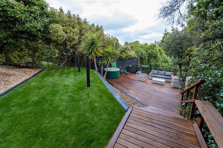 Photo of property in 70 Waipapa Avenue, Diamond Harbour, 8972