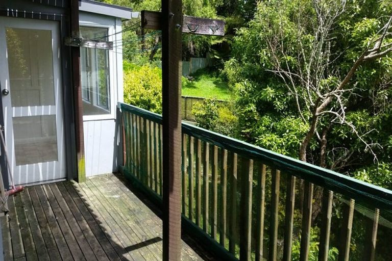 Photo of property in 32 Holborn Drive, Stokes Valley, Lower Hutt, 5019