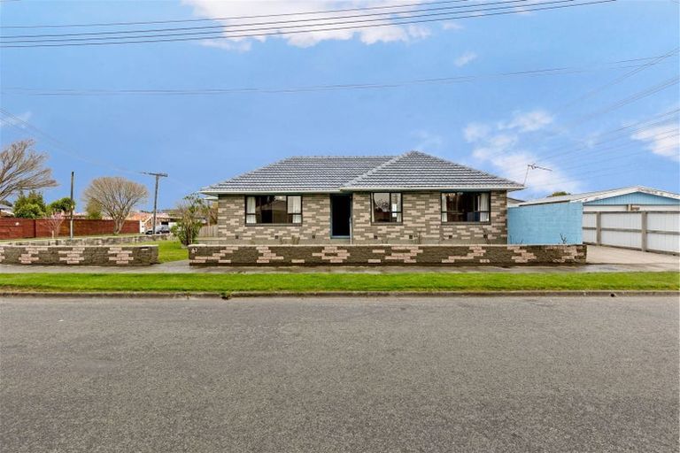Photo of property in 32 Hornsby Street, Bishopdale, Christchurch, 8053