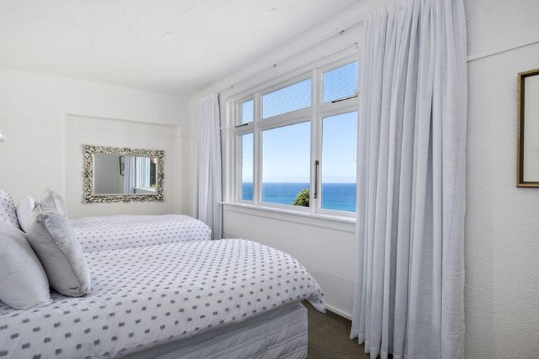 Photo of property in 104 Cliffs Road, Saint Clair, Dunedin, 9012