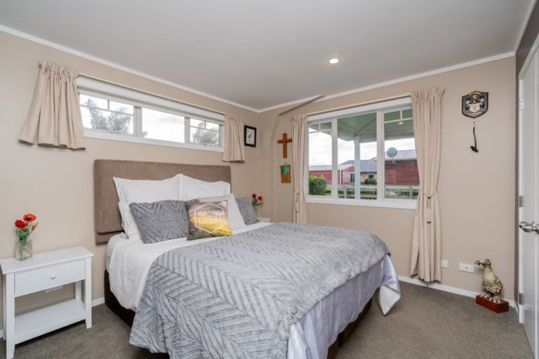 Photo of property in 10 Bootmaker Avenue, Waipu, 0510