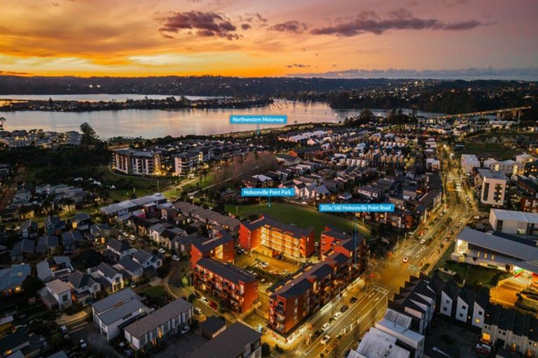 Photo of property in 203/160a Hobsonville Point Road, Hobsonville, Auckland, 0616