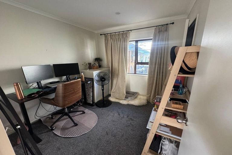 Photo of property in 36 Constable Road, Waiuku, 2123