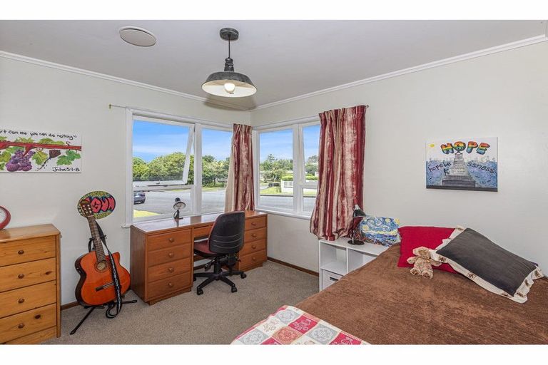 Photo of property in 27 Hinau Street, Tikipunga, Whangarei, 0112