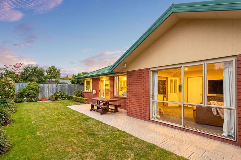 Photo of property in 29 Medway Street, Richmond, Christchurch, 8013