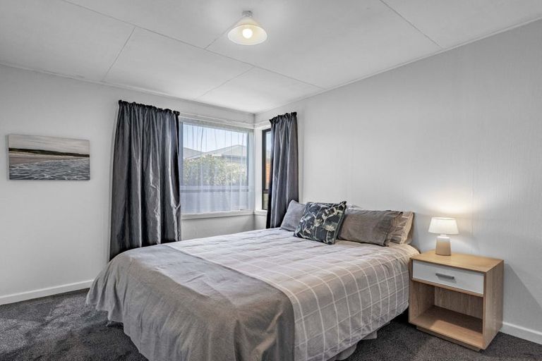 Photo of property in 74 Helmsdale Street, Waverley, Invercargill, 9810