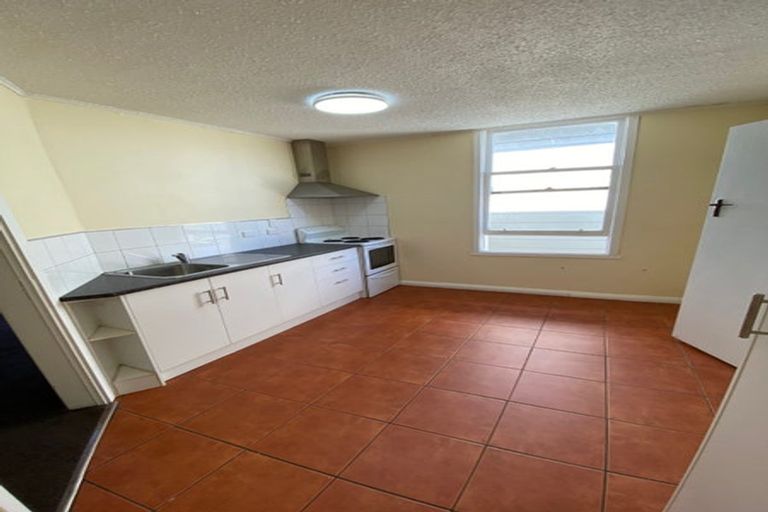 Photo of property in 2/75-77 Ellice Street, Mount Victoria, Wellington, 6011