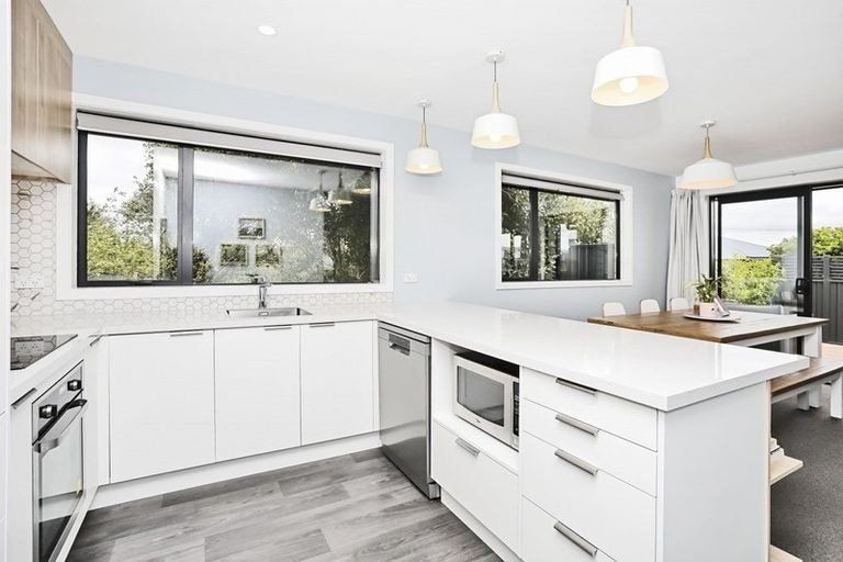 Photo of property in 33b Holloway Street, Waikiwi, Invercargill, 9810