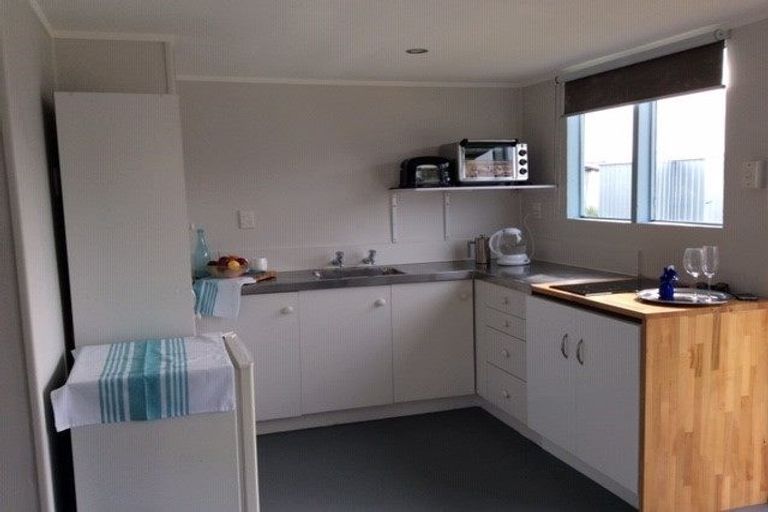 Photo of property in 494 Pukehina Parade, Pukehina, Te Puke, 3189