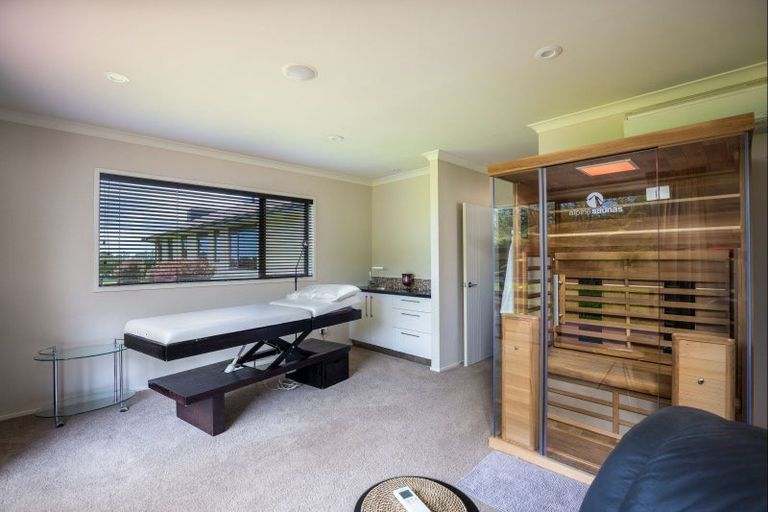 Photo of property in 1058 Mangorei Road, Mangorei, New Plymouth, 4371