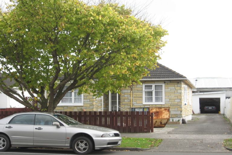 Photo of property in 95 Naenae Road, Naenae, Lower Hutt, 5011