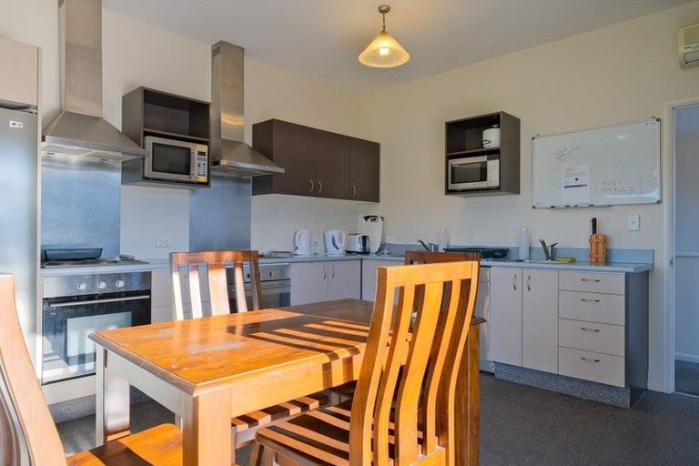 Photo of property in 129c Forth Street, North Dunedin, Dunedin, 9016