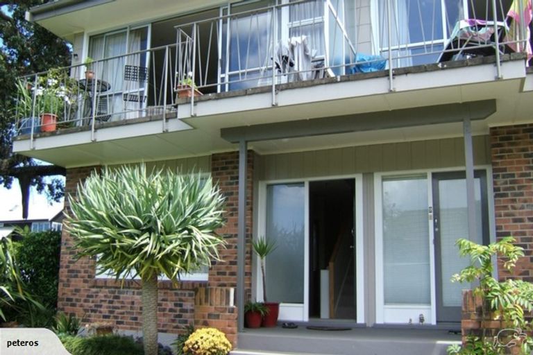 Photo of property in 1/20 Saltburn Road, Milford, Auckland, 0620