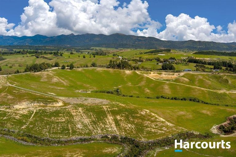 Photo of property in 36 Tirohanga Moana Way, Tasman, 7175