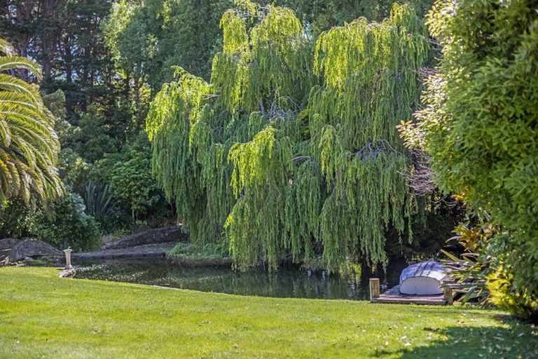 Photo of property in Lochlands, 377 Grays Road, Pauatahanui, Porirua, 5381