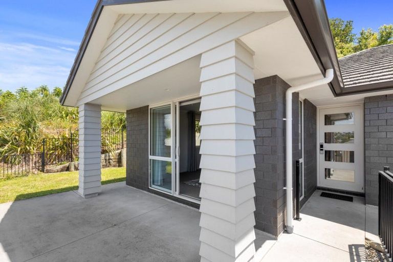 Photo of property in 10 Stable Way, Brookfield, Tauranga, 3110