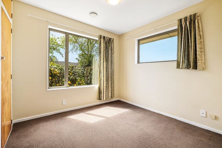 Photo of property in 20 Fern Drive, Halswell, Christchurch, 8025