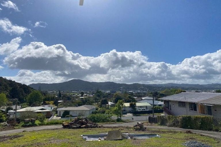 Photo of property in 63 Kauika Road, Avenues, Whangarei, 0110