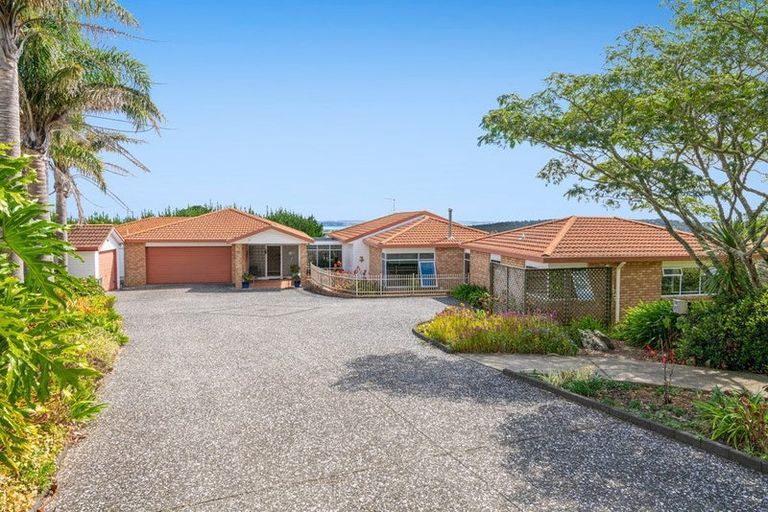 Photo of property in 13 Basil Orr Road, Kaukapakapa, Warkworth, 0984
