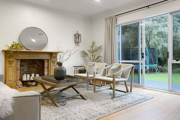 Photo of property in 7 Petane Road, Bay View, Napier, 4104