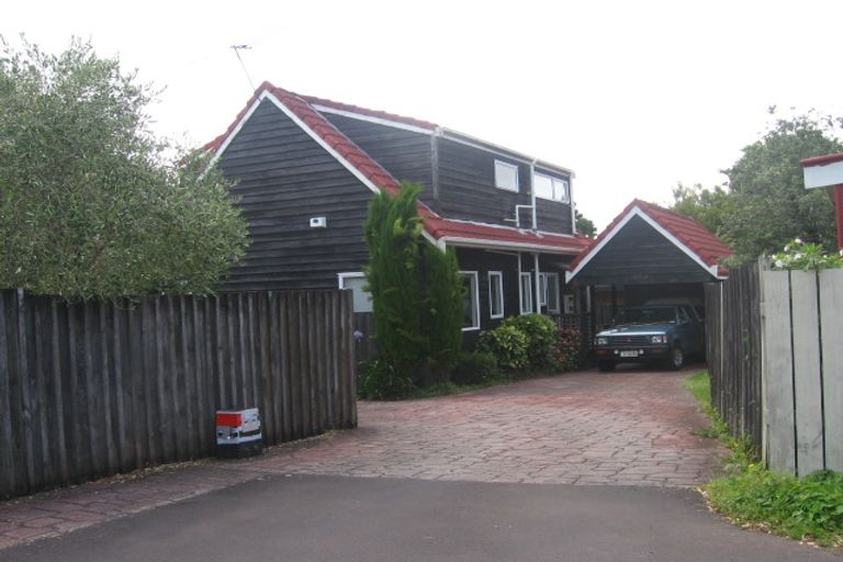 Photo of property in 4/31 Wairakei Street, Greenlane, Auckland, 1051