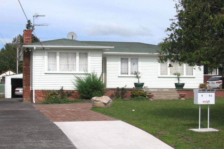 Photo of property in 5 Marlene Avenue, Te Atatu South, Auckland, 0610