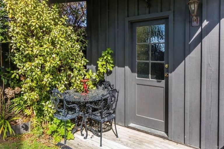 Photo of property in 735 Acacia Bay Road, Acacia Bay, Taupo, 3330